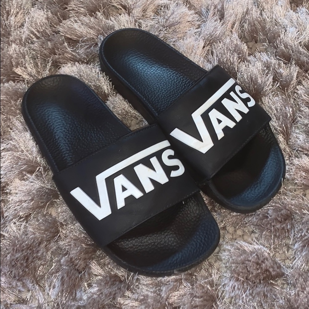 Vans flip flops